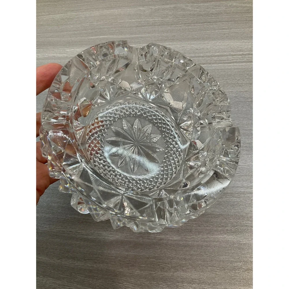 VINTAGE‎ CRYSTAL ASHTRAY HEAVY